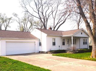 15587 Norway St, Monroe, MI 48161