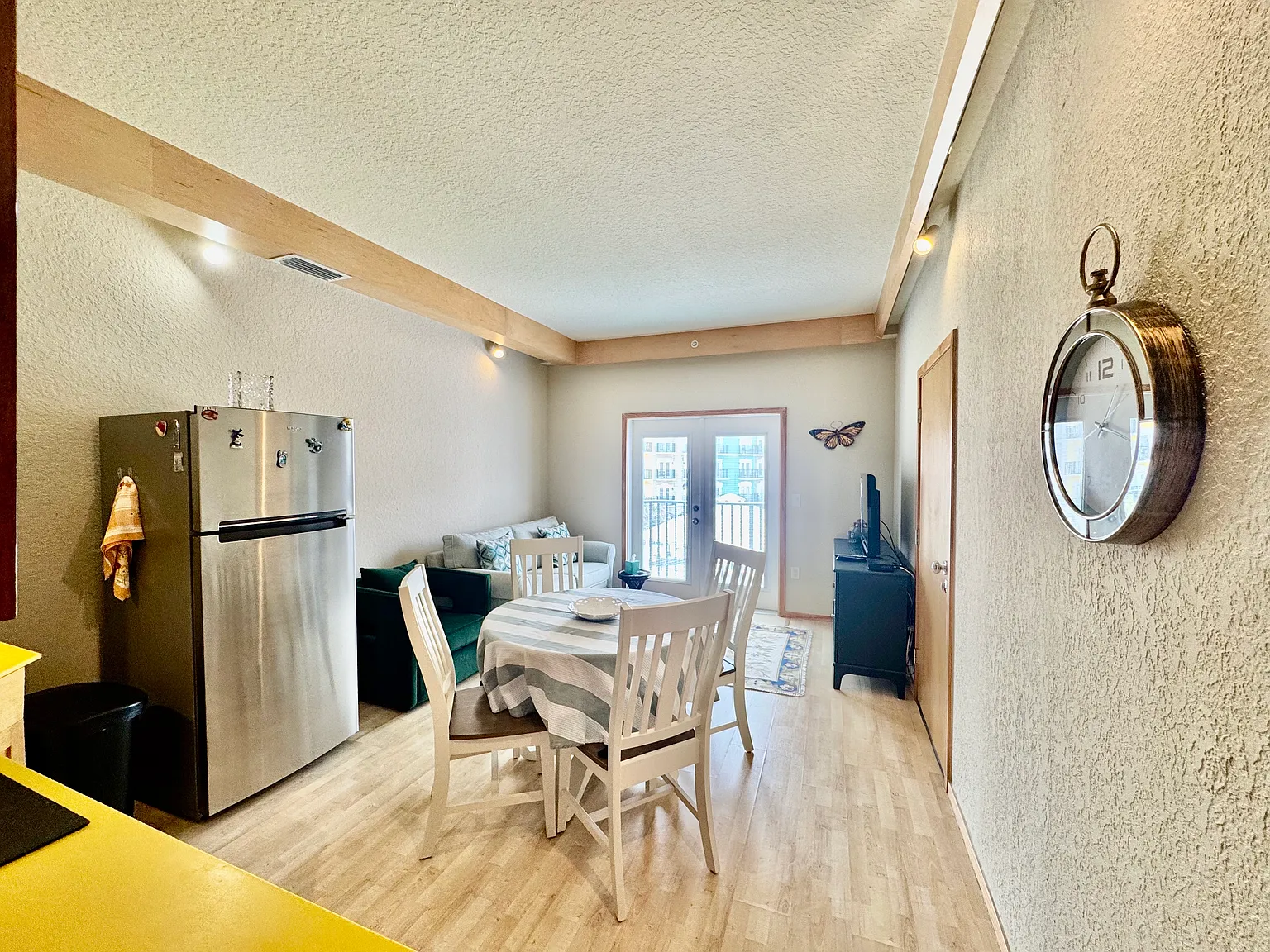 1 bed, 625 sqft, $1,350 — Photo 4