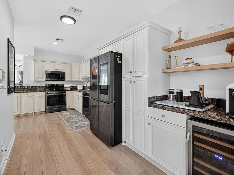 1214 W Las Olas Blvd — Photo 24