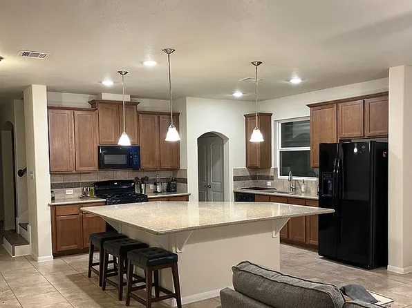 511 Moore St, Richwood, TX 77531
