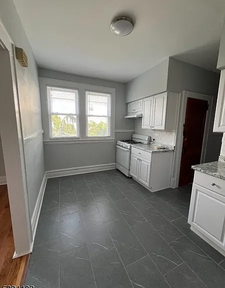 204 Columbia Ave — Photo 10