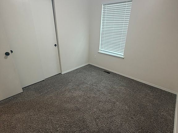 3rd image of 2048 Peine Forest Dr
