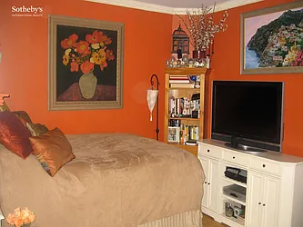 Rented by Sotheby's International Realty