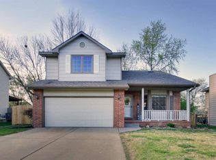 4360 N Eagle Lake Ct, Wichita, KS 67220