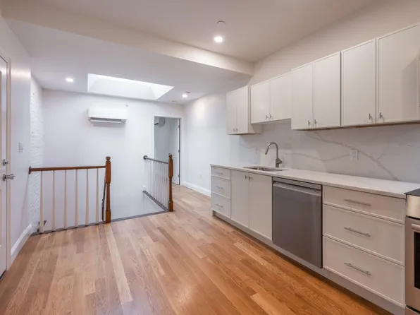 43 Bowdoin Street, 43 Bowdoin St APT 2R, Boston, MA 02114