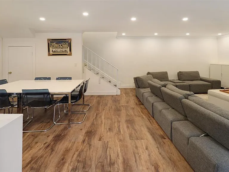 9390 SW 61st Way #D-0 — Photo 10