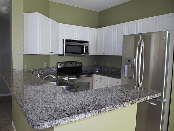 5th image of 13113 Harbour Vista Cir