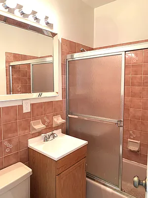 Rented by Capri Jet Realty Corp | media 15