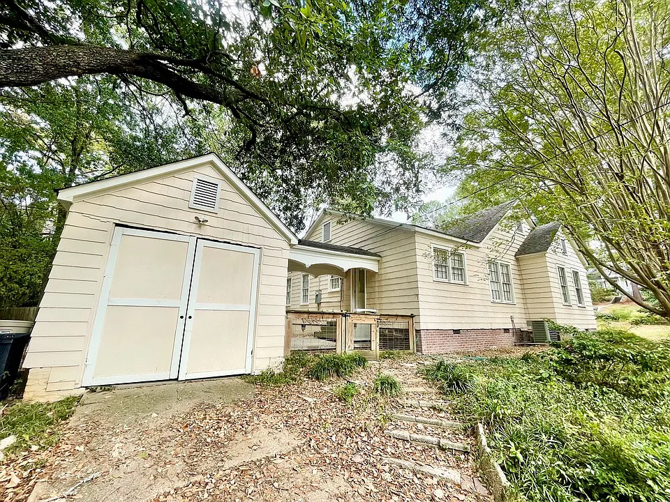 602 Patton Ave