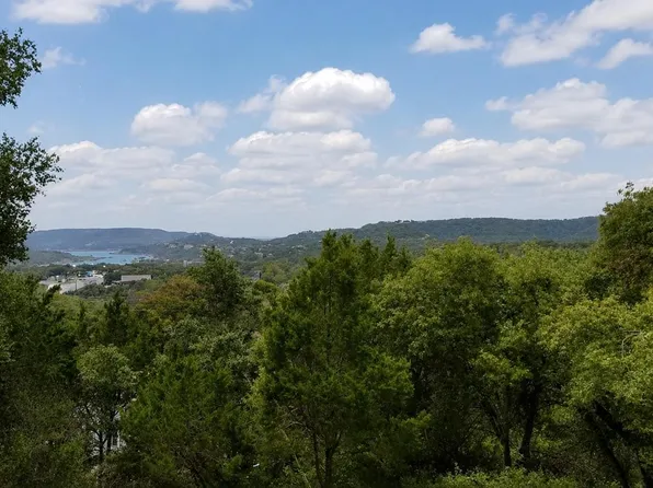 11002 W Lake Terrace Dr, Jonestown, TX 78645