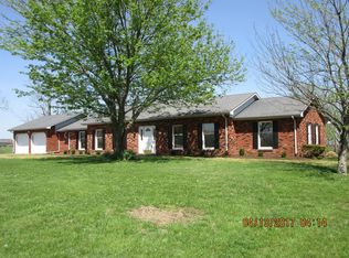 303 Cold Springs Dr, Harrodsburg, KY 40330