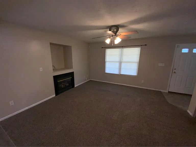 10235 Riverstone Cir — Photo 16