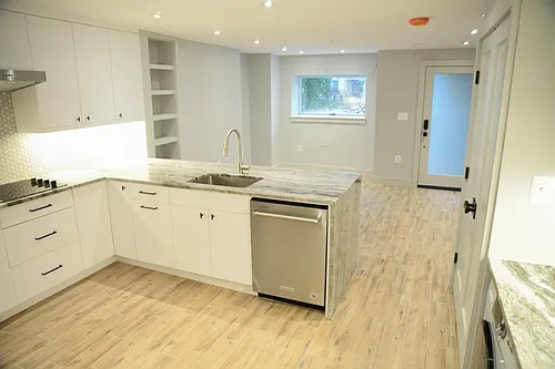 1842 Ingleside Ter NW #B Photo 1