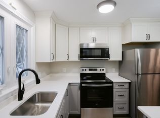 685 Bay St APT 14, Taunton, MA 02780
