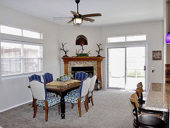 Dining area/fireplace