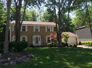 12711 N Star Dr, North Royalton, OH 44133