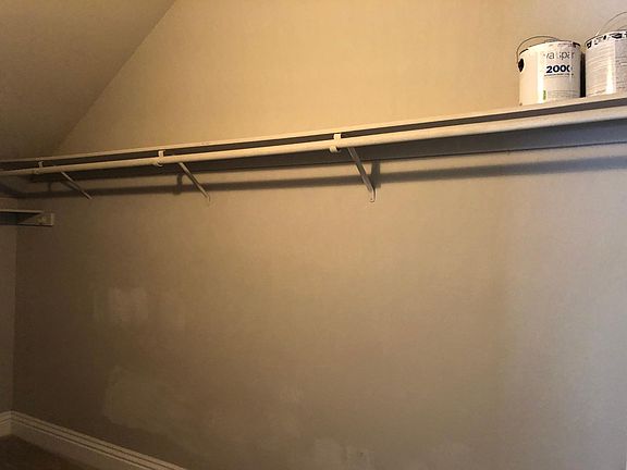 5th image of 500 Elm Dr Unit 204