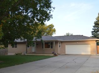 15464 Hilltop Rd, Council Bluffs, IA 51503