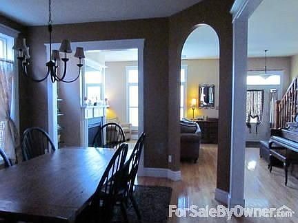 Dining Room
						:
						Located in the middle of the house