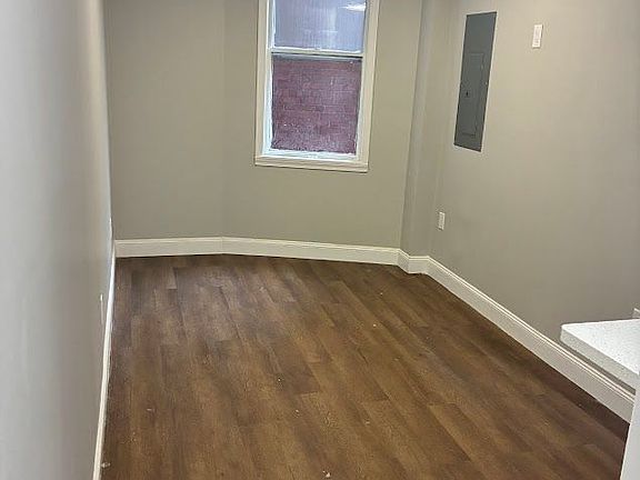 2nd image of 418 N Mechanic St #1B
