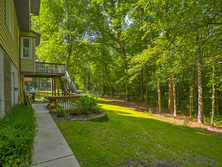 walkway to the lower patio and upper patio