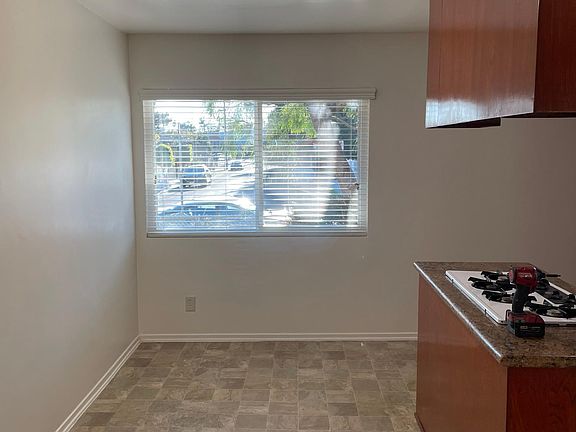 5th image of 2428 Penmar Ave Unit 1.5