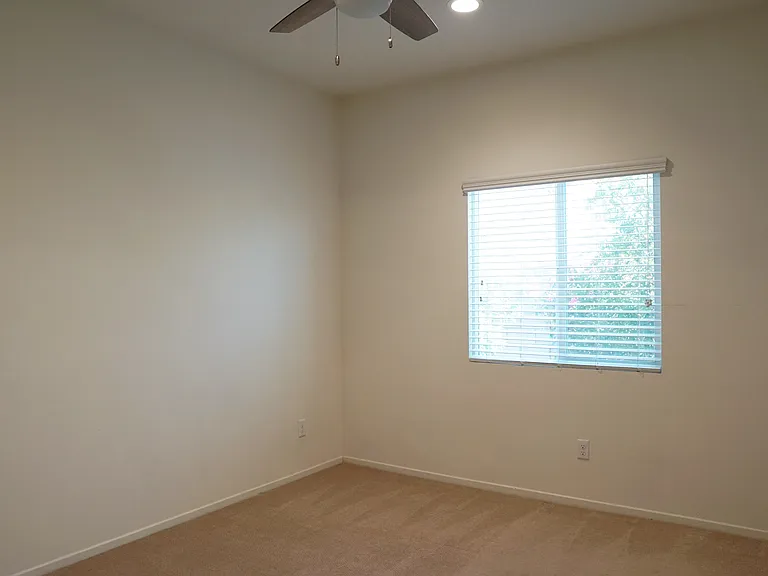 42696 Saragoza Ct — Photo 14