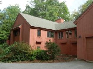 2 Bunker Dr, Grantham, NH 03753