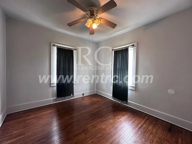 917 E Seminary St — Photo 10