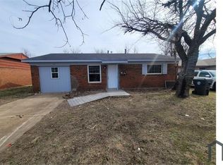 1908 N Timber Ave, Bethany, OK 73008
