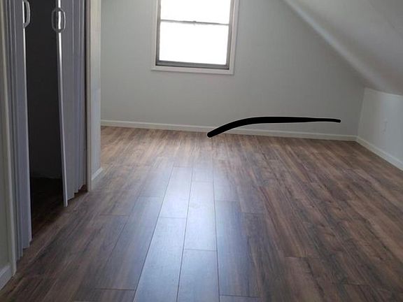 5th image of 25250 Briardale Ave