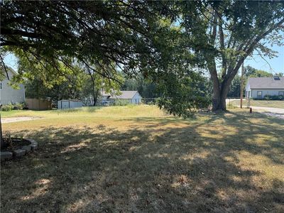 301 10th Avenue Cir N, Greenwood, MO, 64034