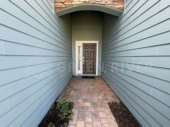 2nd image of 2717 White Cedar Ln