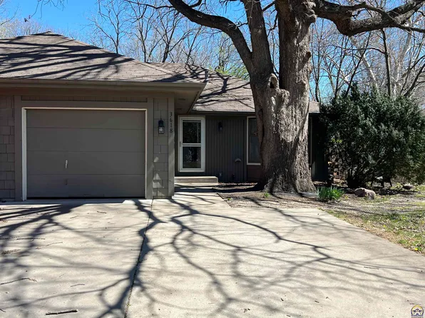 3618 SW Oak Pkwy, Topeka, KS 66614