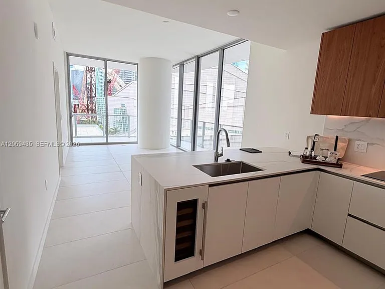1400 Biscayne Blvd #702 — Photo 3