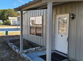 127 Yosemite Dr, Whitney, TX 76692