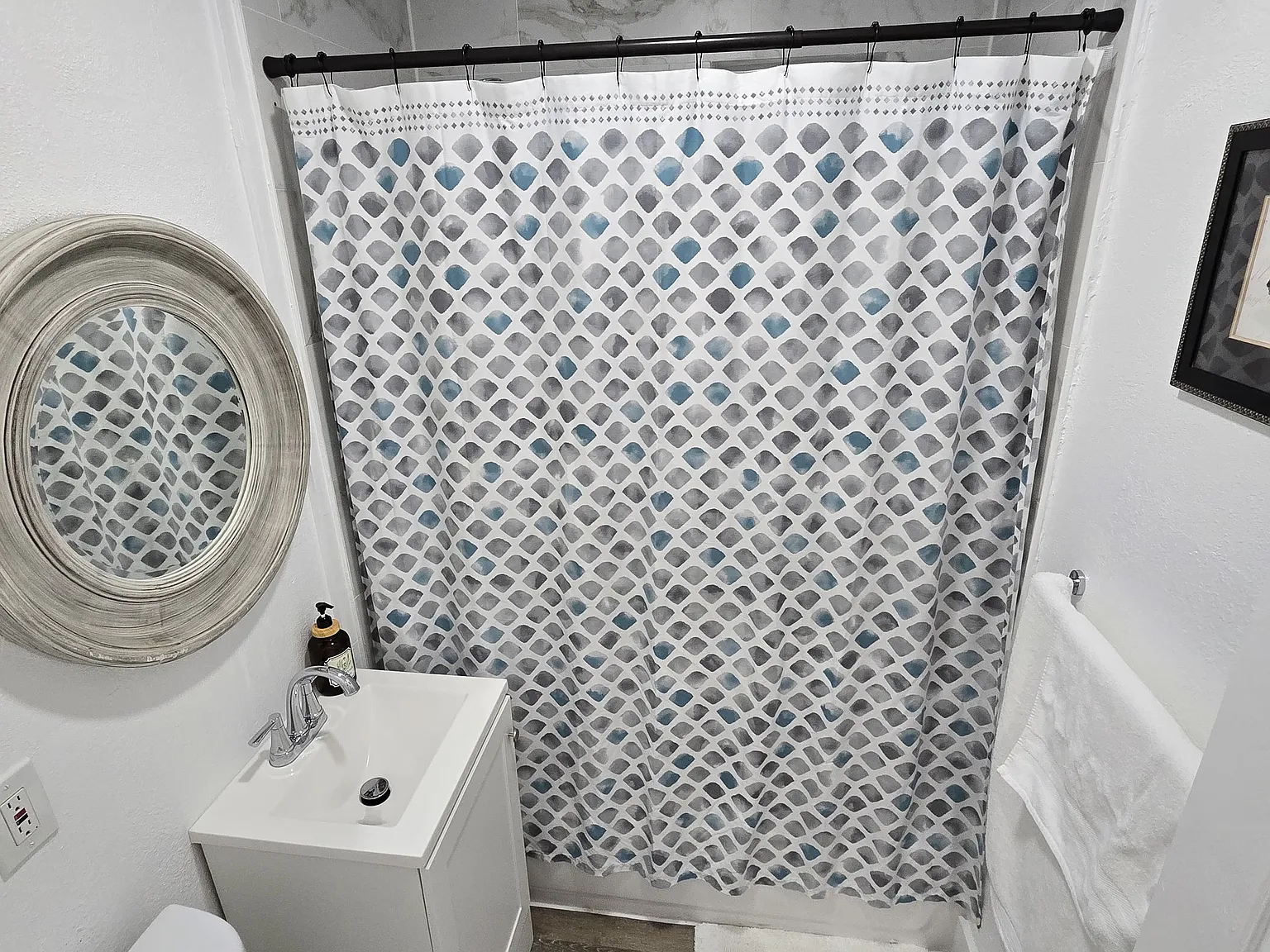 1 bed, $2,100 — Photo 3