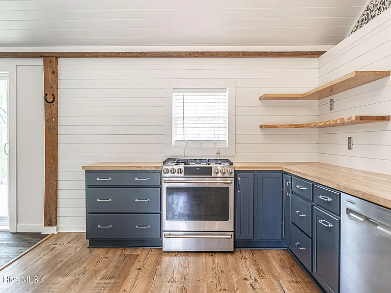 287 Candy Rd — Photo 8
