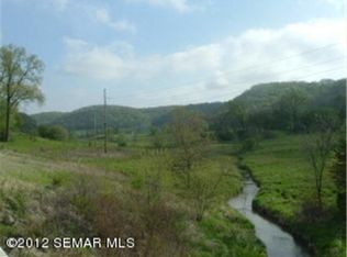 9516 State #76-216, Caledonia, MN 55921