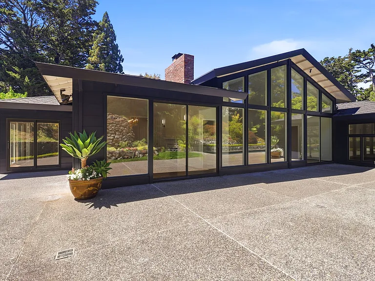 820 Eucalyptus Ave — Photo 51
