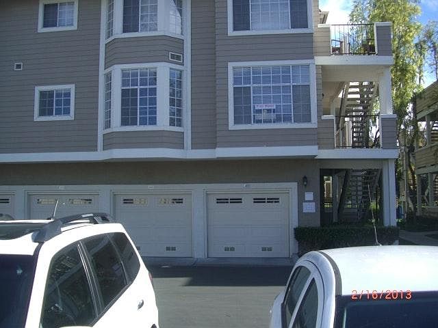 Unit above attached Garage