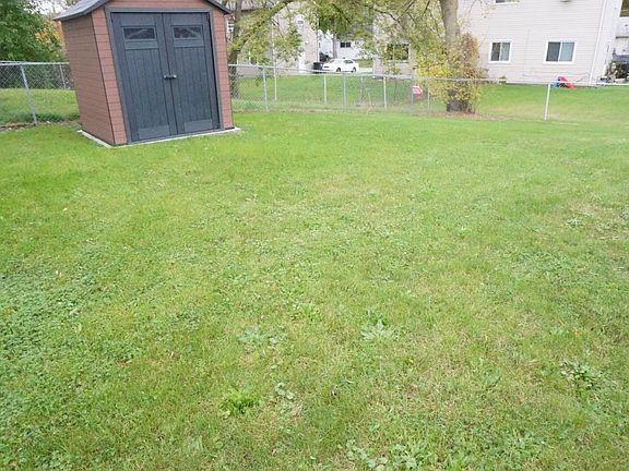 Yard with Shed