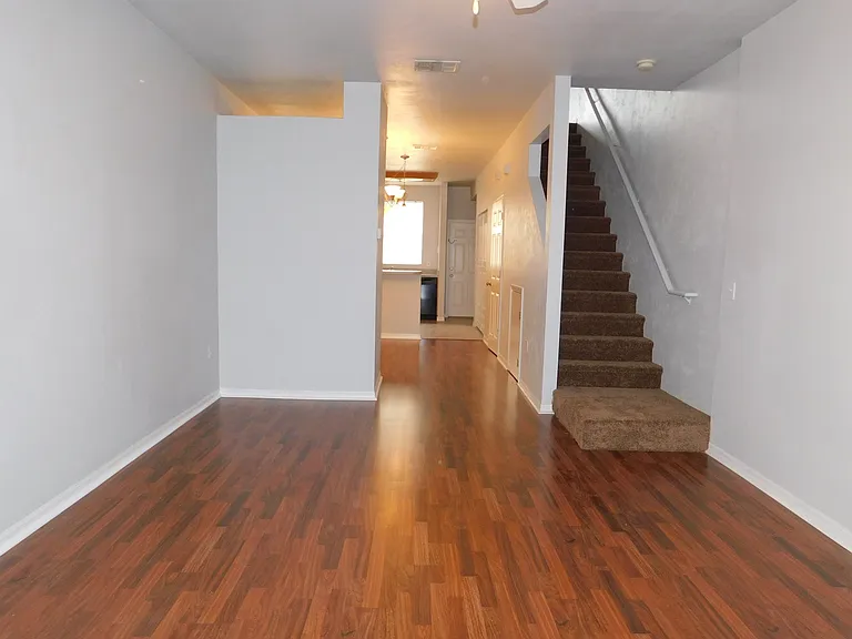 3920 SW 20th Ave #1302 — Photo 4