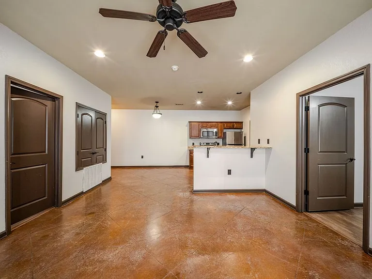 1930 N Reynolds Rd #103 — Photo 3