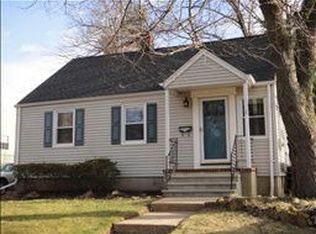 4 Ruth Pl, Middlesex, NJ 08846