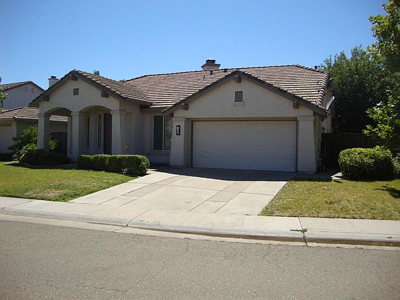 2nd image of 1801 Bastona Dr