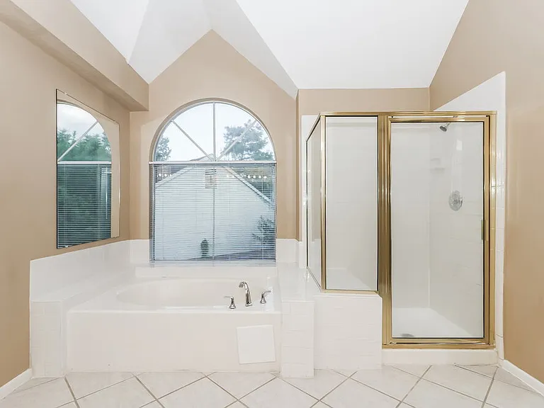 11423 Willow Field Dr — Photo 12