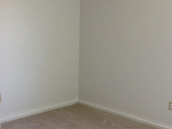 5th image of 703 Whisperwood Dr