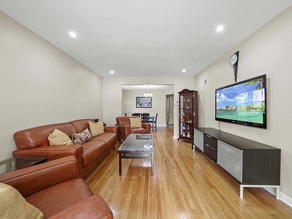 5th image of 5827 N Kimball Ave