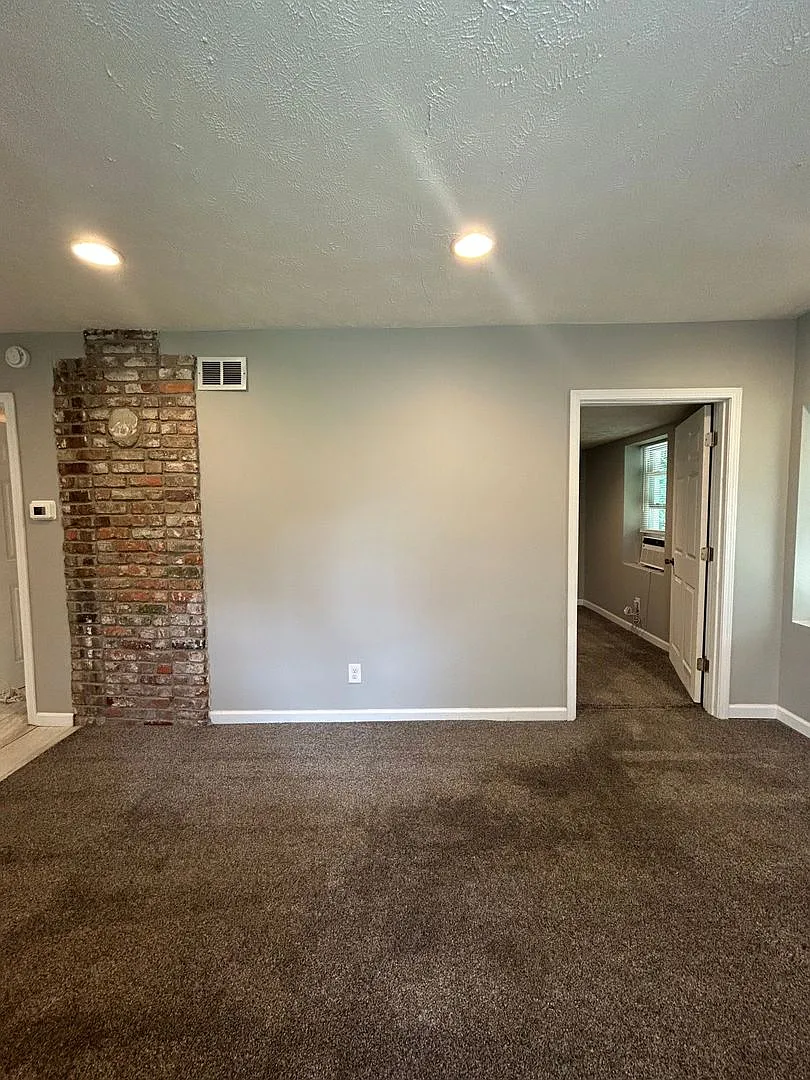 Rampart Holdings II Rentals (1101 Bancroft St.) — Photo 2